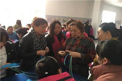 手艺传承助发展 鄂托克前旗2019年第一期民族手工艺品制作培训班圆满启动